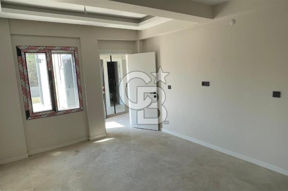 Villakent'te Havuzlu Sitede Satılık 2+1 Flat Daire