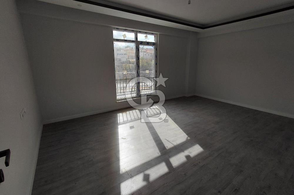 CB ELEGANCE 'DEN KANAL BOYU SIFIR 2+1 DAİRE