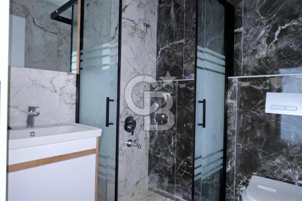 Villakent'te Havuzlu Sitede Satılık 2+1 Flat Daire