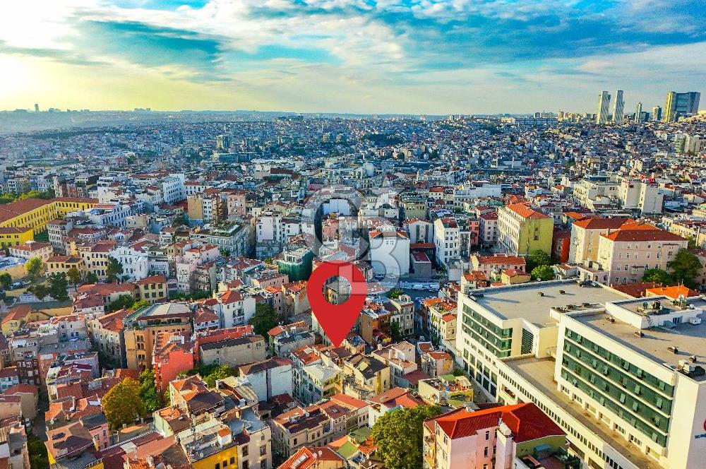 Cihangir'de Yatırım Fırsatı - Satılık 2 Daire
