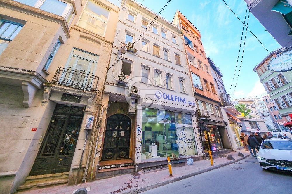 Cihangir'de Yatırım Fırsatı - Satılık 2 Daire