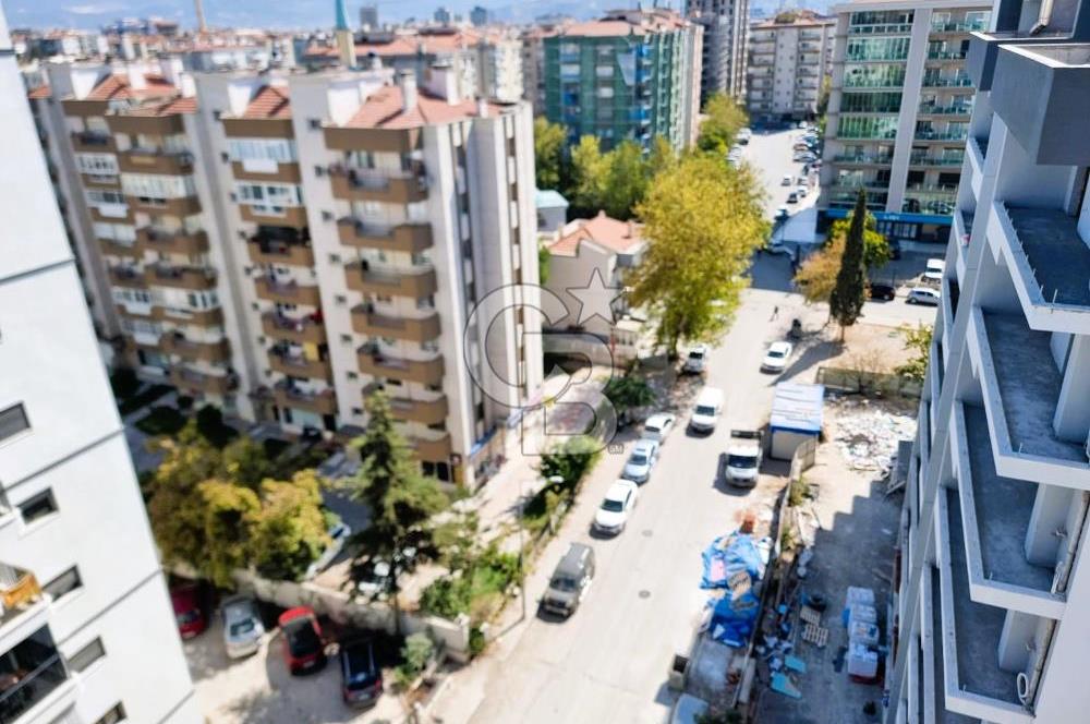 MANAVKUYU MUHTEŞEM LOKASYONDA 3+1 SATILIK DAİRE.....