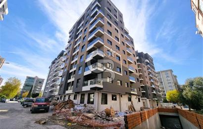 MANAVKUYU MUHTEŞEM LOKASYONDA 3+1 SATILIK DAİRE.....