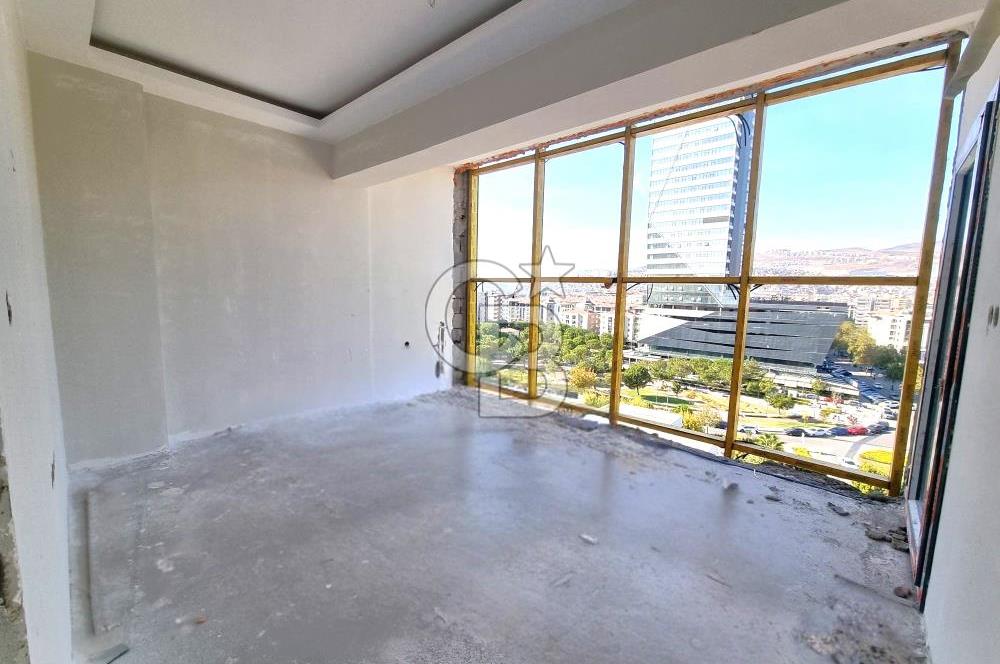 İZMİR MANSUROĞLU MAHALLESİNDE ŞEHİR MANZARALI 2+1 SATILIK DAİRE.