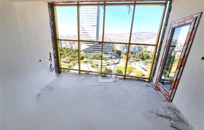 İZMİR MANSUROĞLU MAHALLESİNDE ŞEHİR MANZARALI 2+1 SATILIK DAİRE.