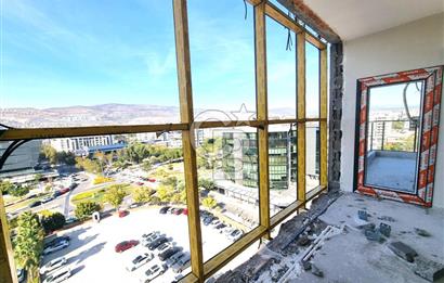 İZMİR MANSUROĞLU MAHALLESİNDE ŞEHİR MANZARALI 2+1 SATILIK DAİRE.