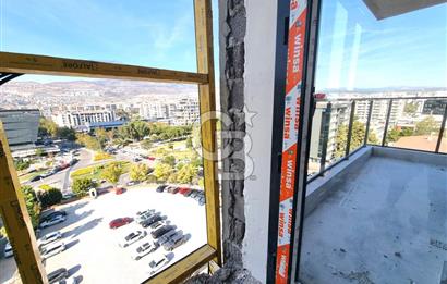 İZMİR MANSUROĞLU MAHALLESİNDE ŞEHİR MANZARALI 2+1 SATILIK DAİRE.
