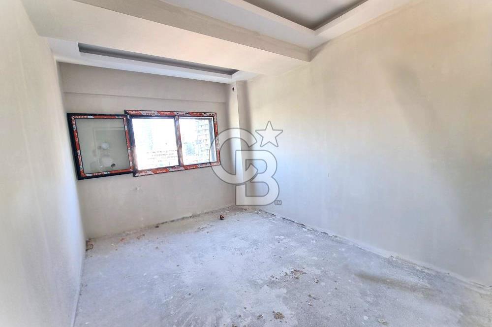İZMİR MANSUROĞLU MAHALLESİNDE ŞEHİR MANZARALI 2+1 SATILIK DAİRE.
