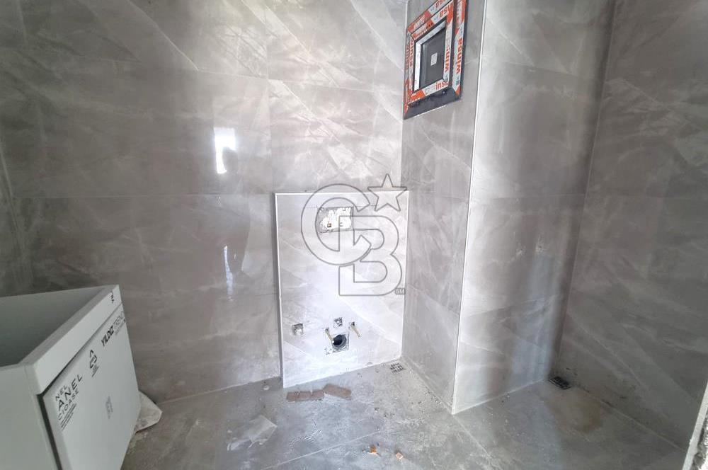 İZMİR MANSUROĞLU MAHALLESİNDE ŞEHİR MANZARALI 2+1 SATILIK DAİRE.
