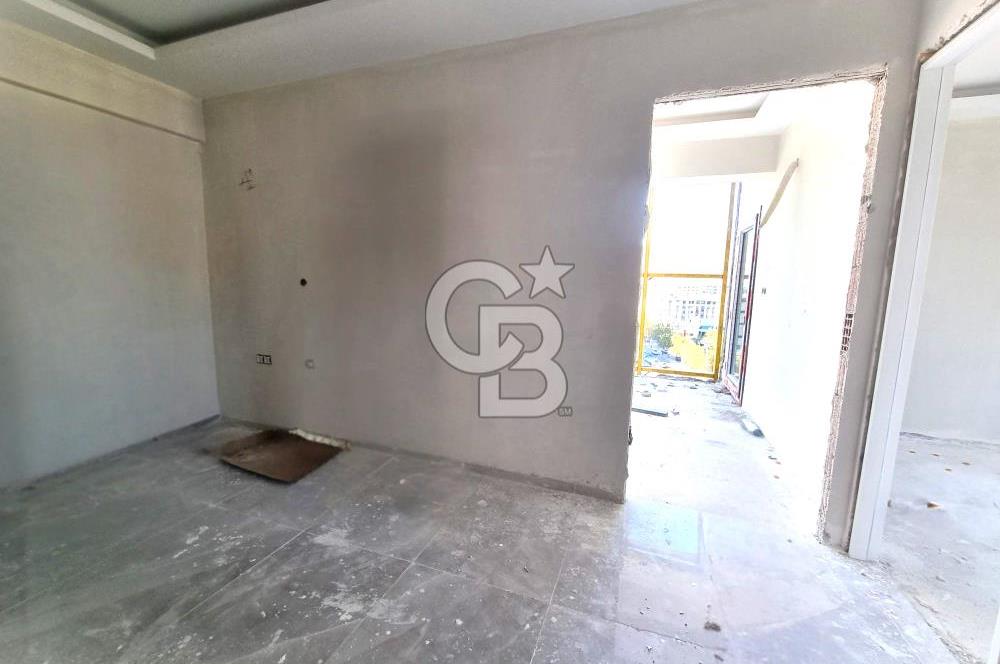 İZMİR MANSUROĞLU MAHALLESİNDE ŞEHİR MANZARALI 2+1 SATILIK DAİRE.