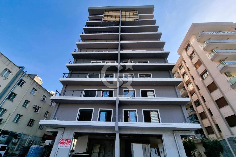 İZMİR MANSUROĞLU MAHALLESİNDE ŞEHİR MANZARALI 2+1 SATILIK DAİRE.