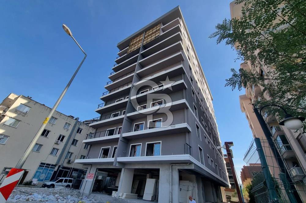 İZMİR MANSUROĞLU MAHALLESİNDE ŞEHİR MANZARALI 2+1 SATILIK DAİRE.