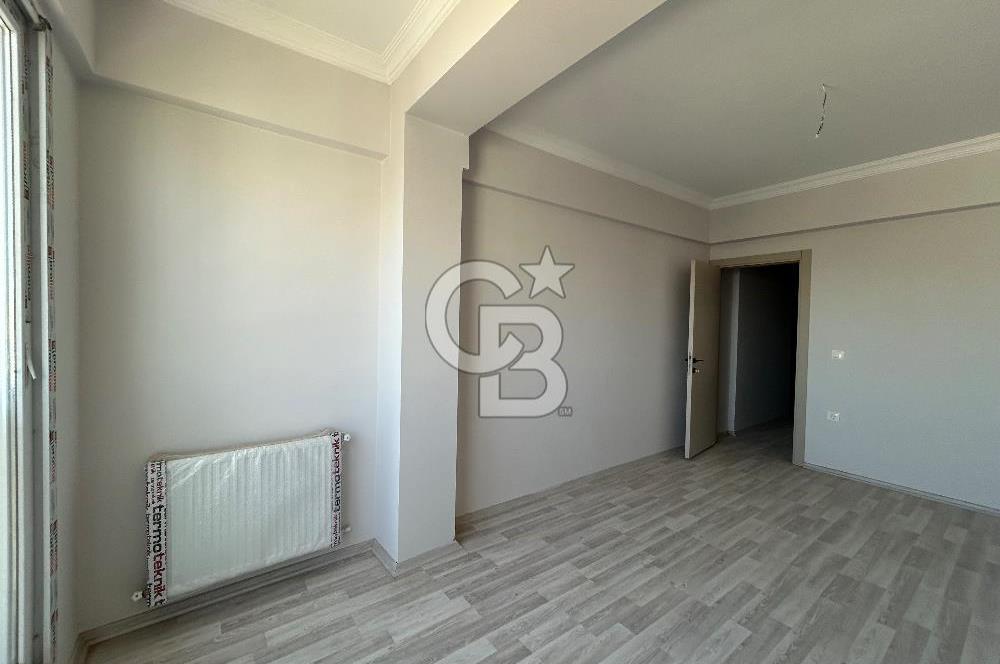 MENEMEN SEYREK 85. YIL MAHALLESİ 1+1 ÖN CEPHE SATILIK DUBLEKS DAİRE