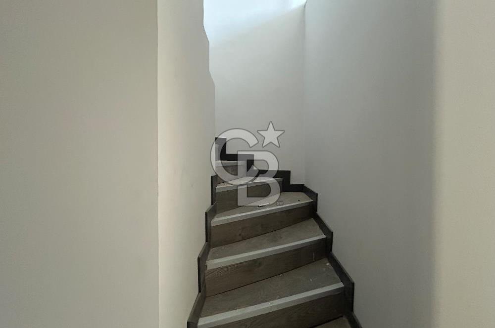 MENEMEN SEYREK 85. YIL MAHALLESİ 1+1 ÖN CEPHE SATILIK DUBLEKS DAİRE