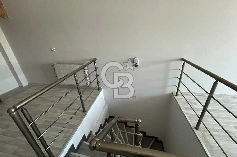 MENEMEN SEYREK 85. YIL MAHALLESİ 1+1 ÖN CEPHE SATILIK DUBLEKS DAİRE