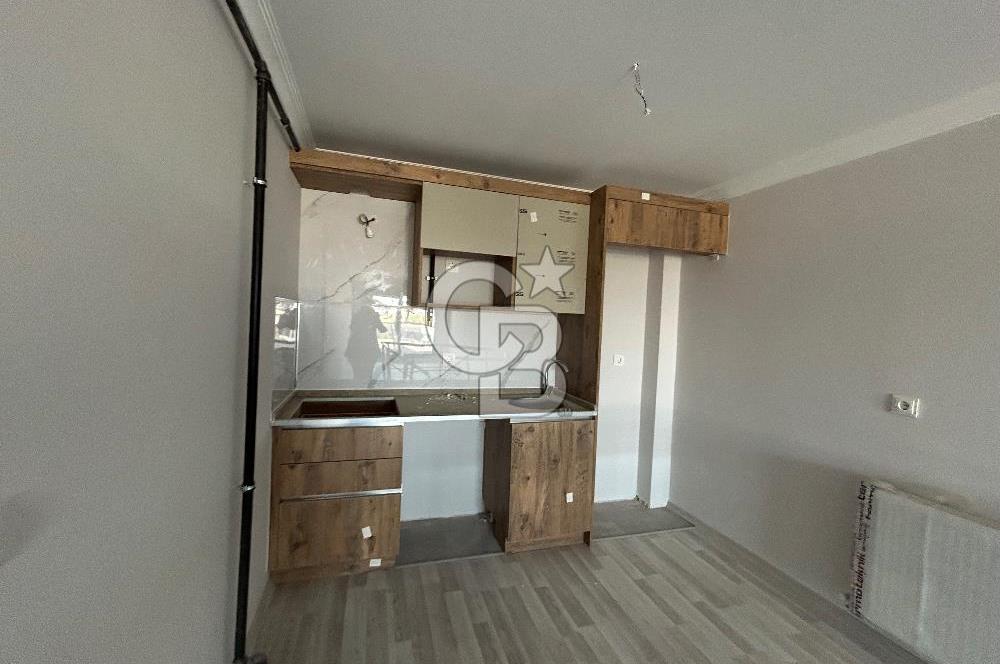 MENEMEN SEYREK 85. YIL MAHALLESİ 1+1 ÖN CEPHE SATILIK DUBLEKS DAİRE
