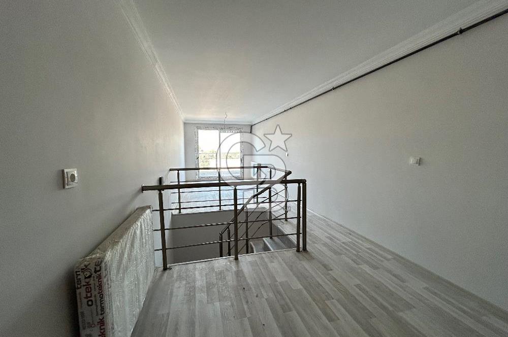 MENEMEN SEYREK ÖN CEPHE ÇATI DUBLEKS 1+1 SARILIK DAİRE