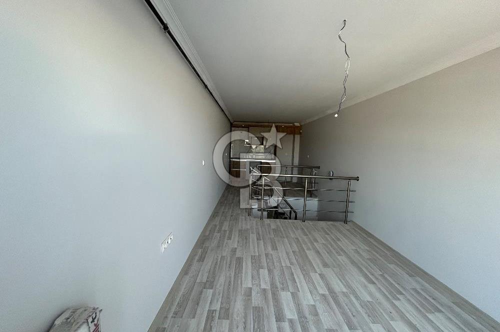 MENEMEN SEYREK ÖN CEPHE ÇATI DUBLEKS 1+1 SARILIK DAİRE