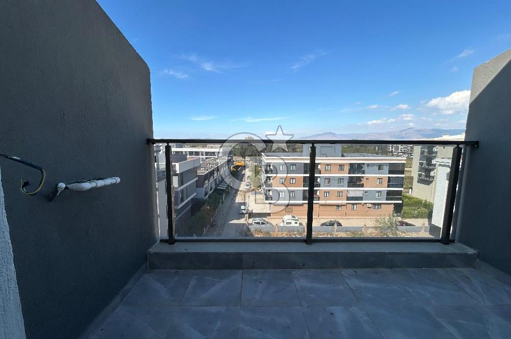 MENEMEN SEYREK ÖN CEPHE ÇATI DUBLEKS 1+1 SARILIK DAİRE