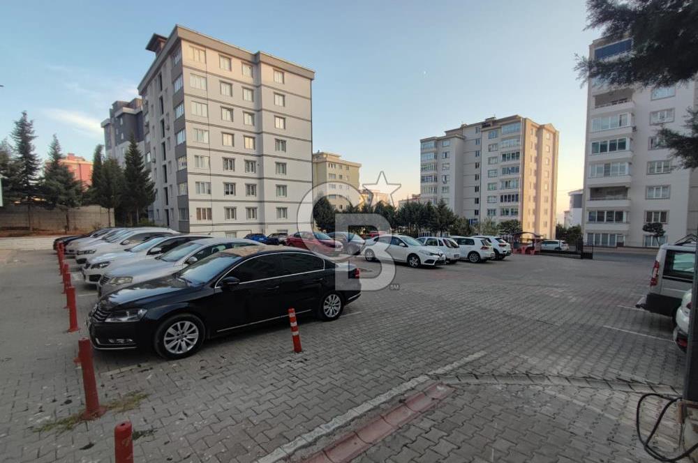CB'DEN HÜRRİYET MH.DE GÜZEL KONUMDA GENİŞ SATILIK 5+1 DAİRE