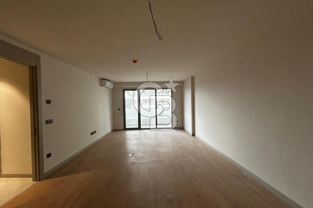 BÜYÜKÇEKMECE DEMİR LIFE LÜKS PROJESİNDE SATILIK 2+1 DAİRE