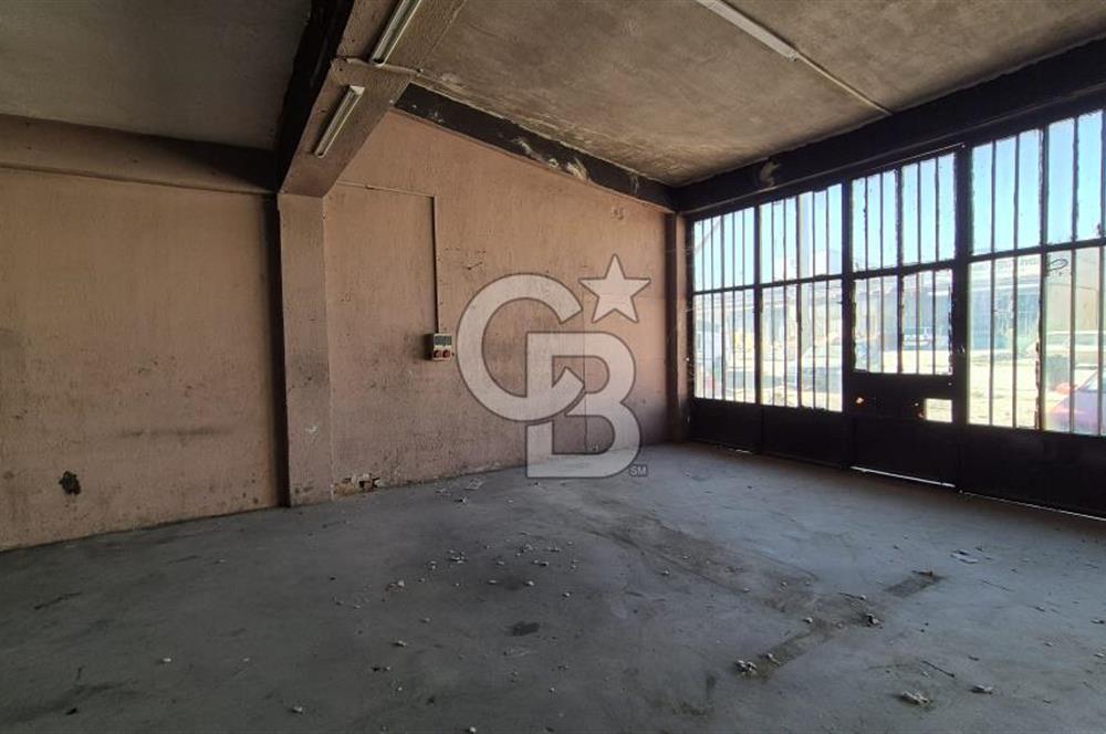 YATIRIMA VE İŞLETMEYE UYGUN 240 M² SATILIK DÜKKAN