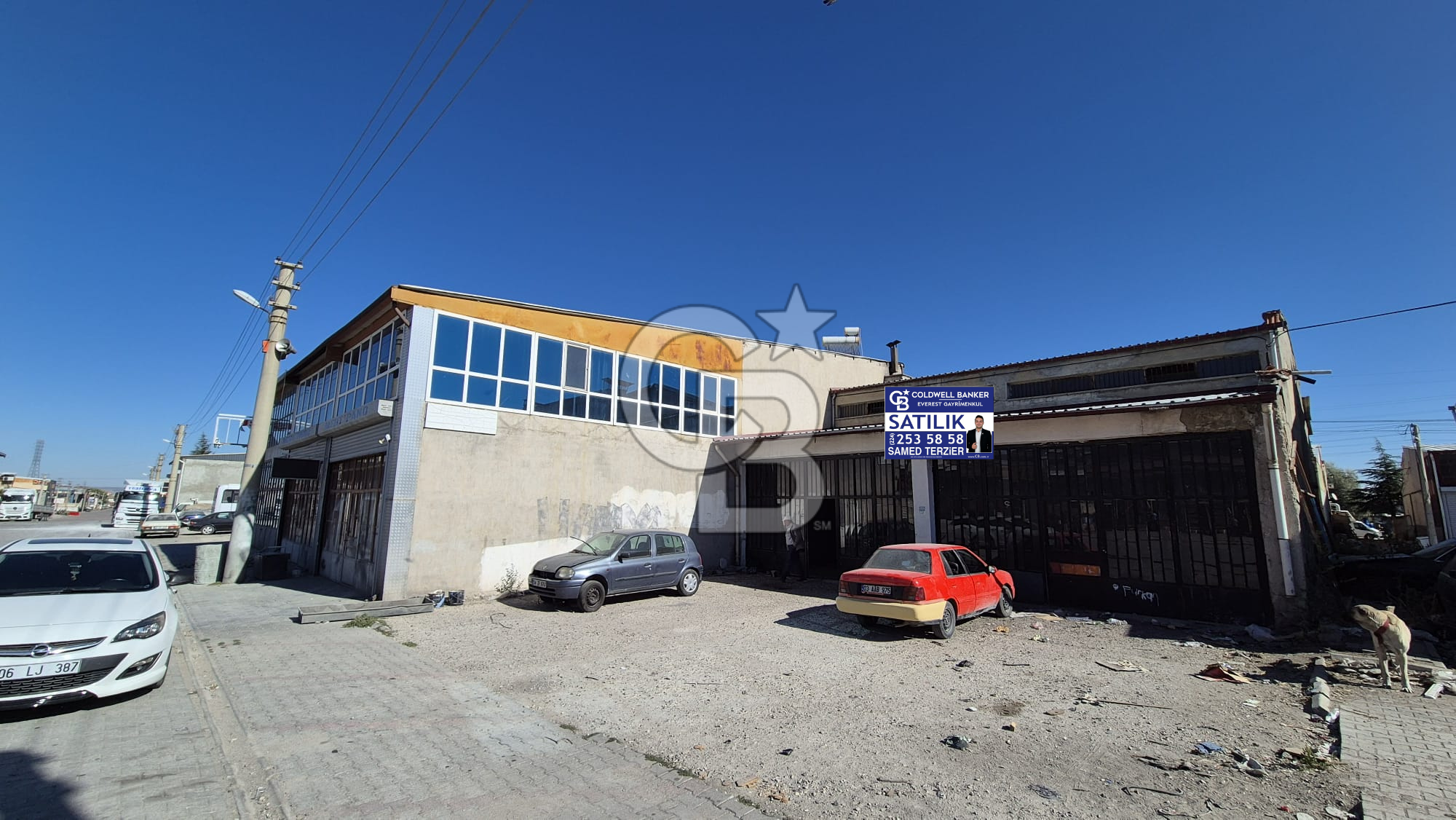 YATIRIMA VE İŞLETMEYE UYGUN 240 M² SATILIK DÜKKAN