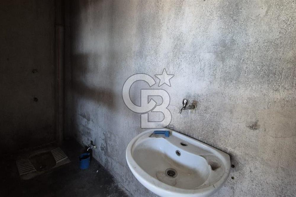 YATIRIMA VE İŞLETMEYE UYGUN 240 M² SATILIK DÜKKAN