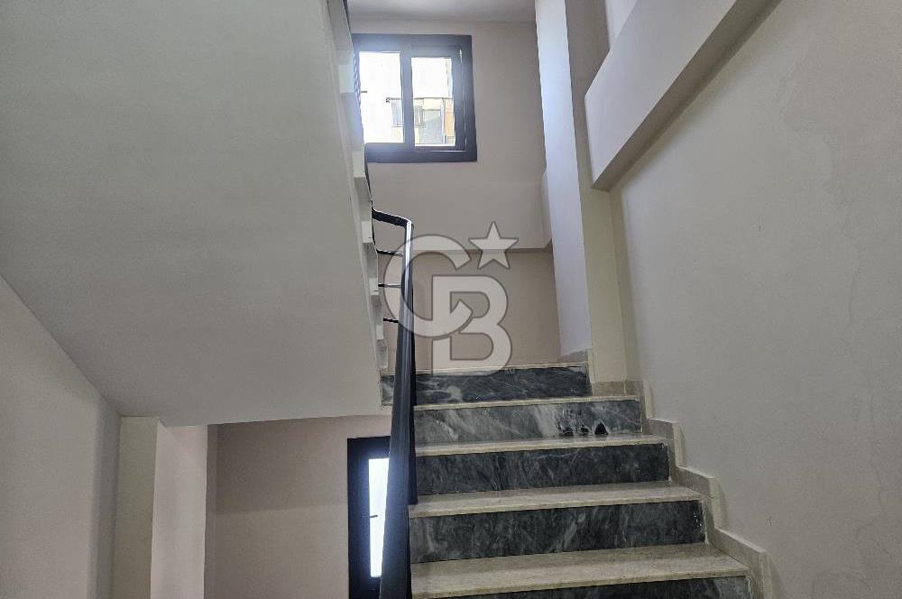 MERSİN TEÇE 2+1 DENİZ MANZARALI DAİRE 45M2 NET