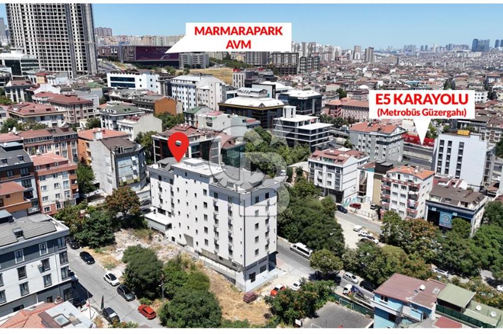 Yakuplu’da Metrobüs Durağına yakın 145m2 kiralık Dü