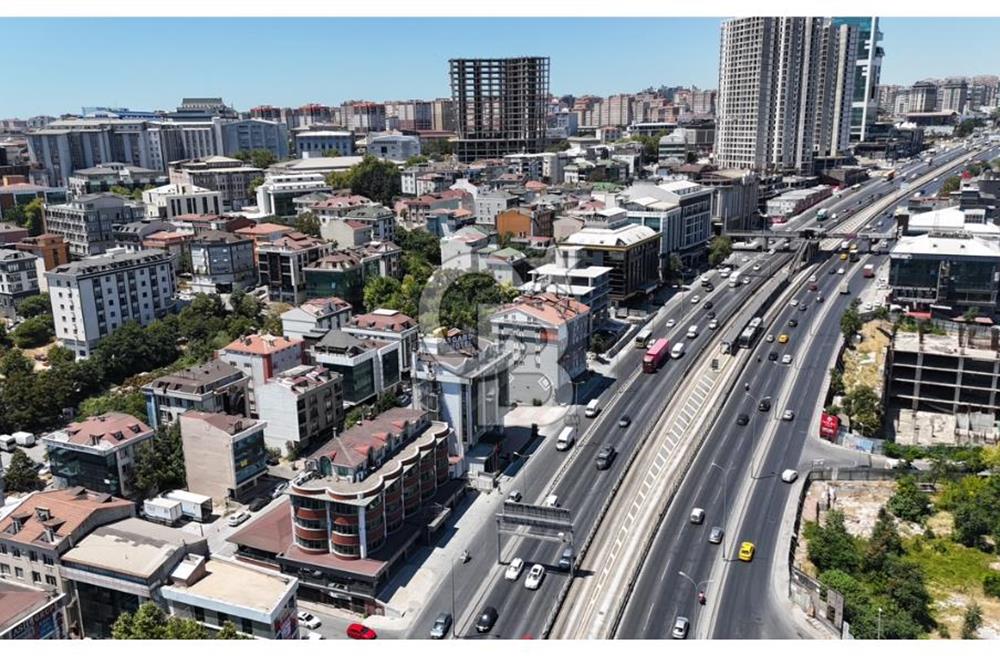 Yakuplu’da Metrobüs Durağına yakın 145m2 kiralık Dü