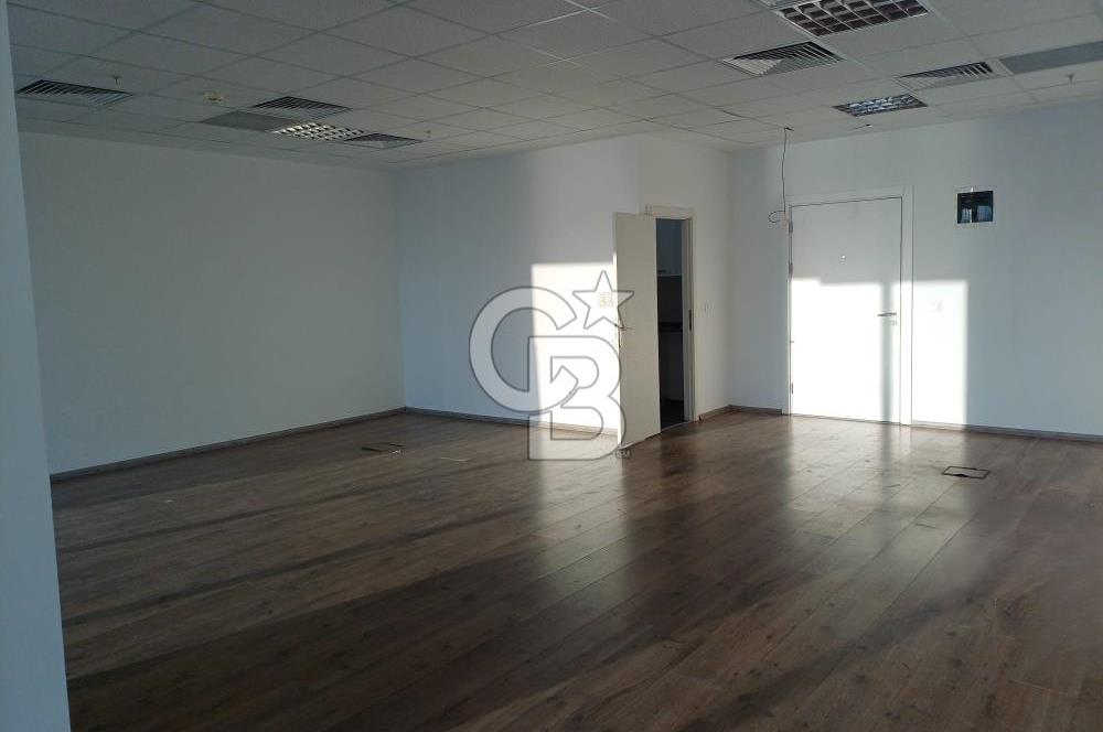Folkart Towers A Kule'de Büyük Tip Deniz Manzaralı Kiralık Ofis