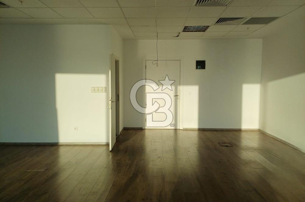 Folkart Towers A Kule'de Büyük Tip Deniz Manzaralı Kiralık Ofis