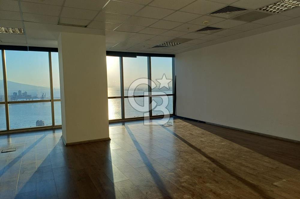 Folkart Towers A Kule'de Büyük Tip Deniz Manzaralı Kiralık Ofis