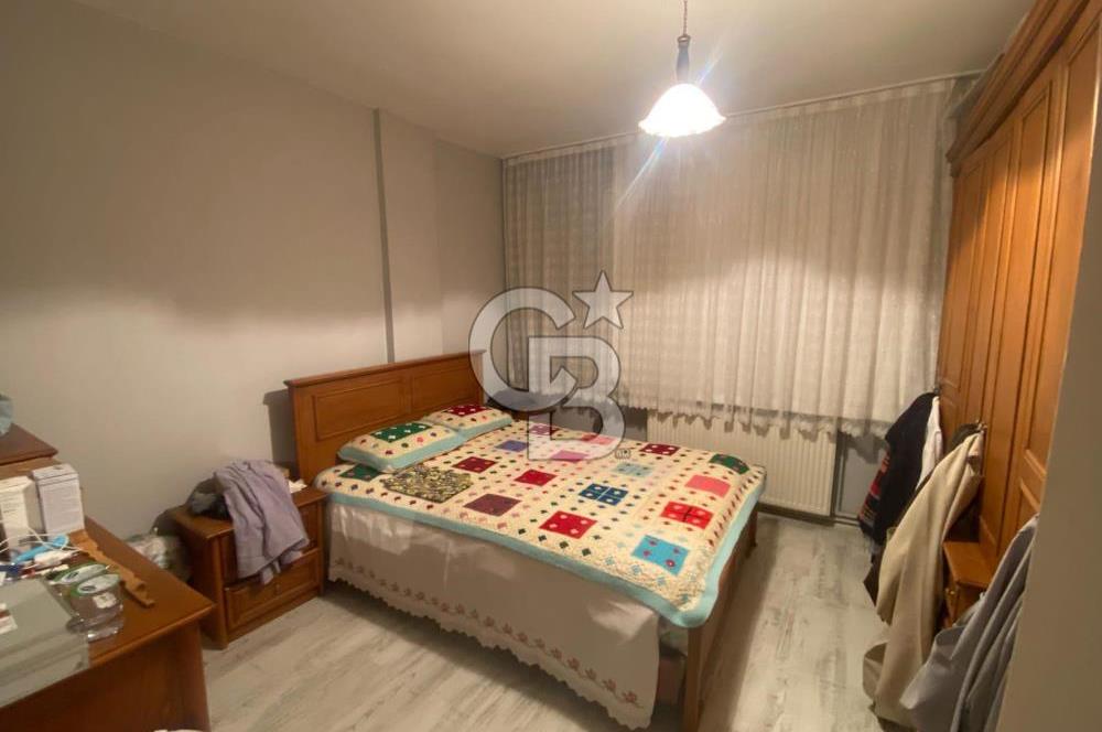 KURUÇEŞME MEYDANA YÜRÜME MESAFESİ 2+1 ARAKAT 100 M² DAİRE