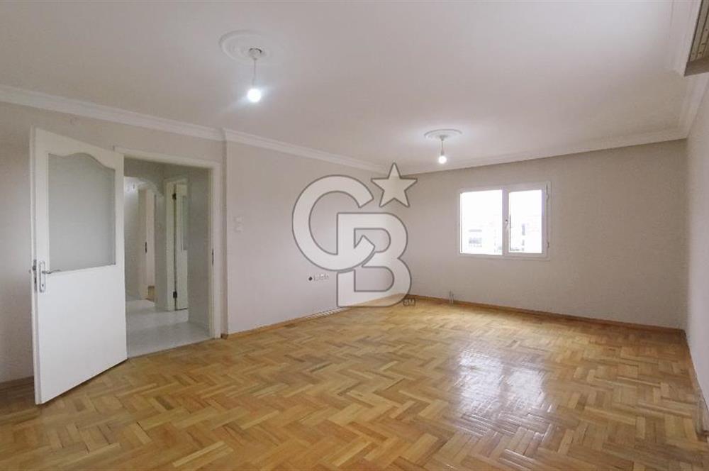 İzmir Karşıyaka İmbatlı Merkezi Konumlu Kiralık 3+1 100 m² Daire