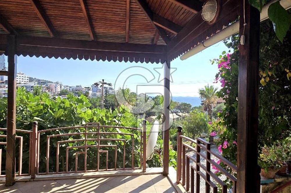 BODRUM GÜLLÜK PARK İASOS SİNPAŞ EVLERİ DENİZ MANZARALI 2+1 DAİRE