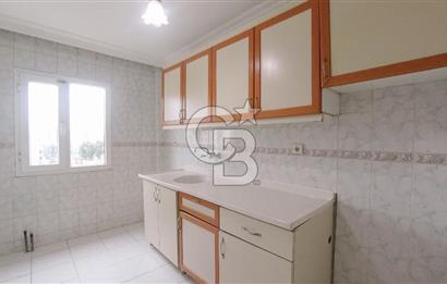İzmir Karşıyaka İmbatlı Merkezi Konumlu Kiralık 3+1 100 m² Daire
