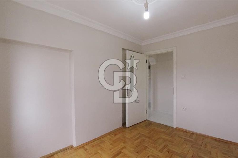İzmir Karşıyaka İmbatlı Merkezi Konumlu Kiralık 3+1 100 m² Daire