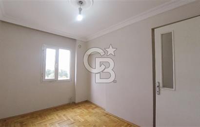 İzmir Karşıyaka İmbatlı Merkezi Konumlu Kiralık 3+1 100 m² Daire