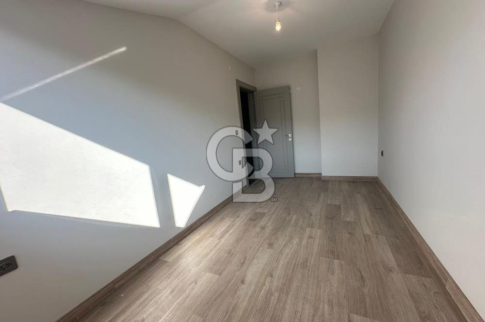 BEYLİKDÜZÜ KAVAKLI LEDA MARİN SİTESİ 2+1 SATILIK DAİRE