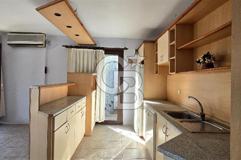BODRUM GÜLLÜK PARK İASOS SİNPAŞ EVLERİ DENİZ MANZARALI 2+1 DAİRE
