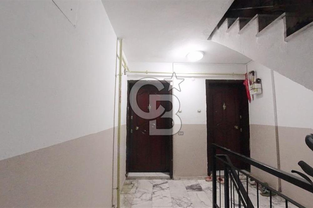 İzmir Karşıyaka İmbatlı Merkezi Konumlu Kiralık 3+1 100 m² Daire