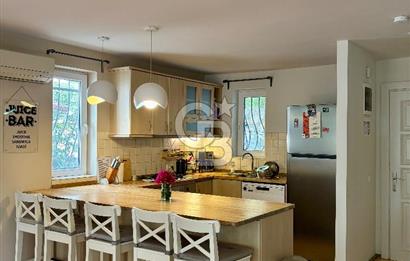 BODRUM'UN MERKEZİNDE HAVUZLU SİTE İÇİ 4+1 MÜSTAKİL EV