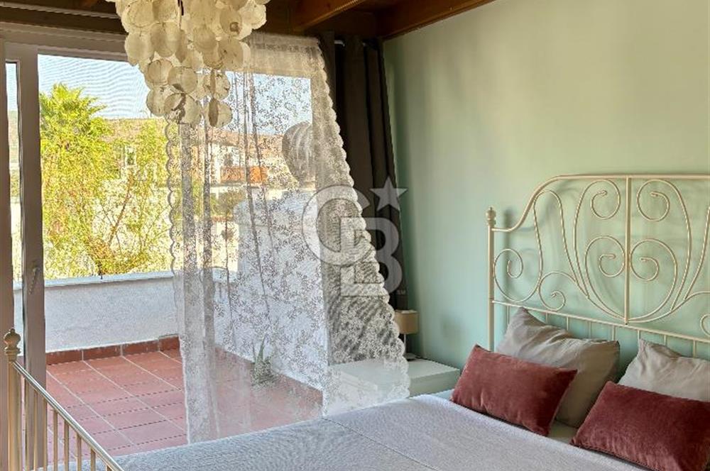 BODRUM'UN MERKEZİNDE HAVUZLU SİTE İÇİ 4+1 MÜSTAKİL EV