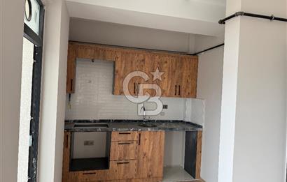 YUNUS EMRE CADDESİNDE SIFIR SATILIK 1+1 DAİRELER 