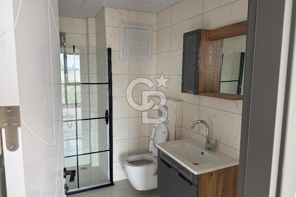YUNUS EMRE CADDESİNDE SIFIR SATILIK 1+1 DAİRELER 