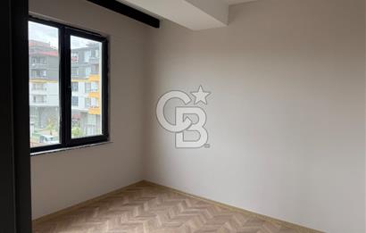 YUNUS EMRE CADDESİNDE SIFIR SATILIK 1+1 DAİRELER 