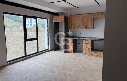 YUNUS EMRE CADDESİNDE SIFIR SATILIK 1+1 DAİRELER 