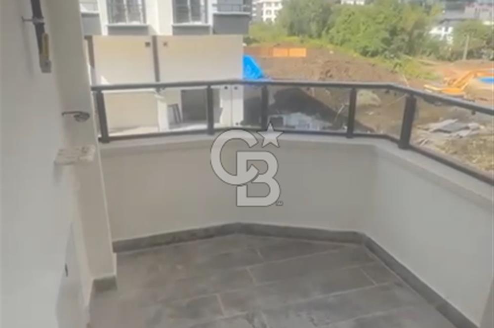 YUNUS EMRE CADDESİNDE SIFIR SATILIK 1+1 DAİRELER 